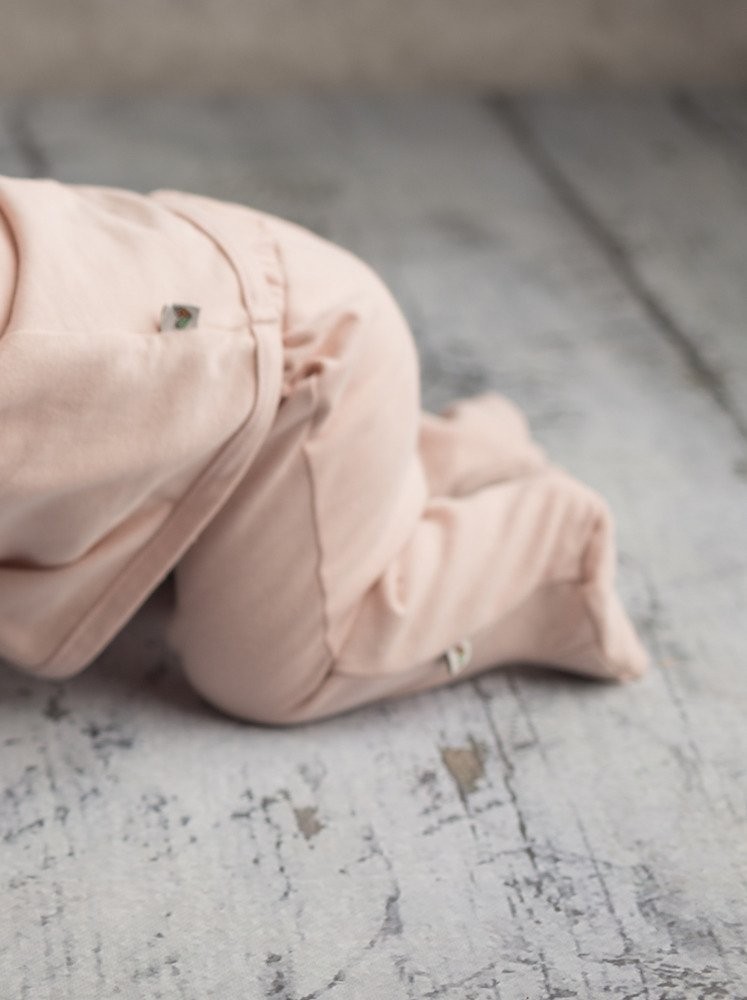 Nanaf Organic - Βρεφικό παντελόνι με κλειστά ποδαράκια Rose - Image 3